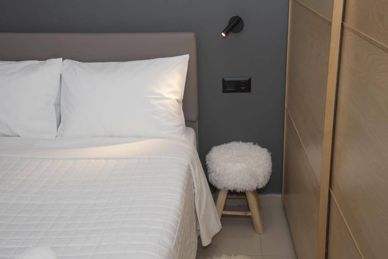 Friends Luxury In Marousi Athens